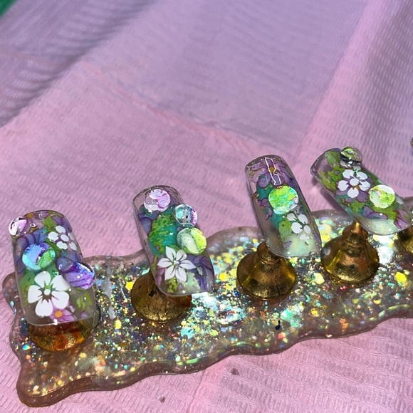 Press on nails - medium length, square - Picture 4 of 4